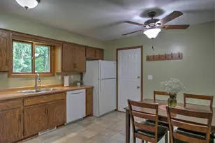 9793 301st Ave NE, North Branch, MN 55056 - Photo 18