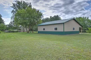 9793 301st Ave NE, North Branch, MN 55056 - Photo 32