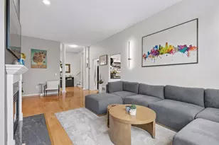 724 E 25th St, Minneapolis, MN 55404 - Photo 6