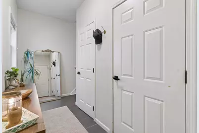 724 E 25th Street, Minneapolis, MN 55404 - Photo 4