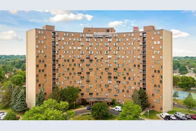 1181 Edgcumbe Road #814, Saint Paul, MN 55105 - Photo 1