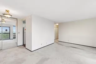 1181 Edgcumbe Rd, Saint Paul, MN 55105 - Photo 6