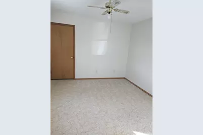 376 4th Street E #10, Halstad, MN 56548 - Photo 6