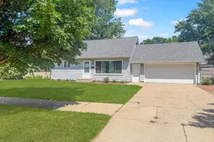 36 23rd Ave S, Saint Cloud, MN 56301 - Photo 1