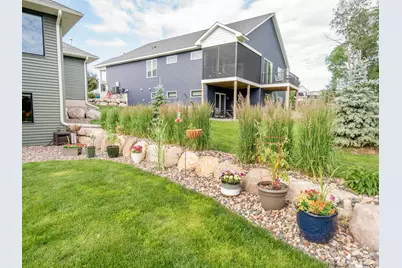 9088 62nd Street S, Cottage Grove, MN 55016 - Photo 40