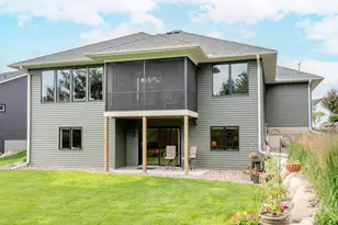 9088 62nd St S, Cottage Grove, MN 55016 - Photo 40