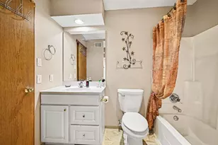 20966 Davenport St NE, Cedar, MN 55011 - Photo 14