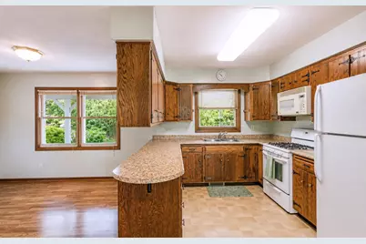 636 Pamela Place, Owatonna, MN 55060 - Photo 8