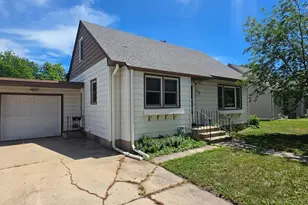 121 McArthur Dr, Albert Lea, MN 56007 - Photo 34