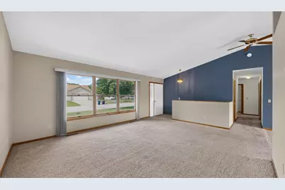 919 Sycamore Street, Lake City, MN 55041 - Photo 6