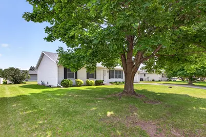919 Sycamore Street, Lake City, MN 55041 - Photo 2