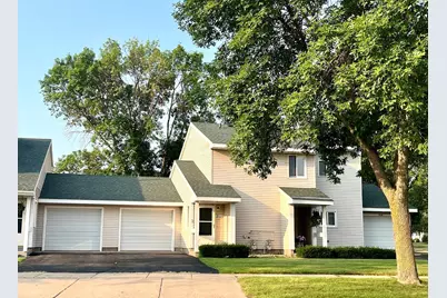 2525 Stockinger Drive, Saint Cloud, MN 56303 - Photo 2