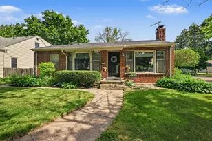 213 King St W, Saint Paul, MN 55107 - Photo 2