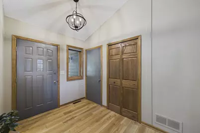 3025 Thunder Bay Road, Little Canada, MN 55117 - Photo 2