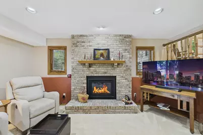 3025 Thunder Bay Road, Little Canada, MN 55117 - Photo 8