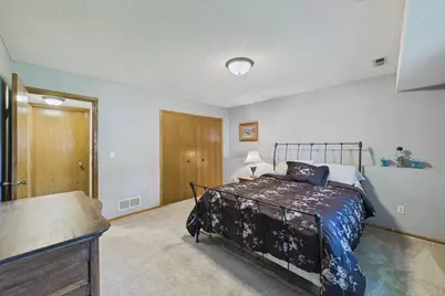 3025 Thunder Bay Road, Little Canada, MN 55117 - Photo 20