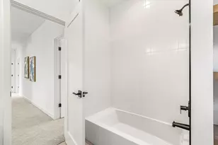 6136 Oaklawn Ave, Edina, MN 55424 - Photo 40