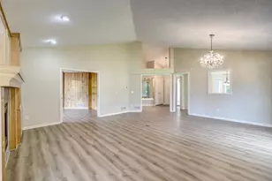 2611 Parkview Dr, White Bear Lake, MN 55110 - Photo 16