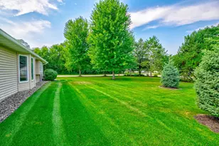 2611 Parkview Dr, White Bear Lake, MN 55110 - Photo 50