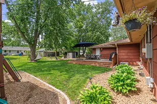 10916 Ewing Ave S, Bloomington, MN 55431 - Photo 46