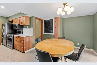 10916 Ewing Avenue S, Bloomington, MN 55431 - Photo 10