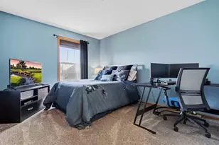 407 Lookout Pl NE, Columbia Heights, MN 55421 - Photo 24