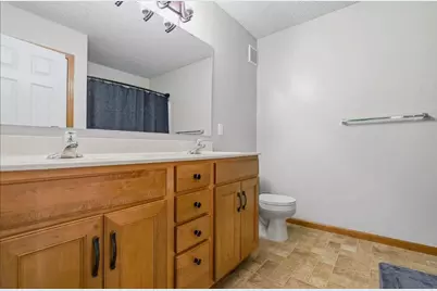 407 Lookout Place NE, Columbia Heights, MN 55421 - Photo 18