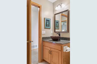 10426 Eagle Pointe Circle, Woodbury, MN 55129 - Photo 24