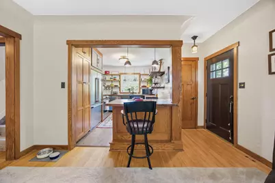 851 County Road C E, Maplewood, MN 55109 - Photo 4