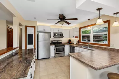 5281 Shore Trail NE, Prior Lake, MN 55372 - Photo 8