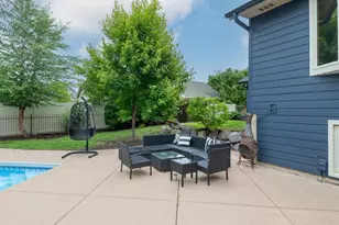 18511 Maple Leaf Dr, Eden Prairie, MN 55346 - Photo 30