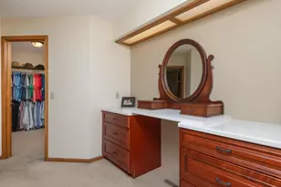 18511 Maple Leaf Dr, Eden Prairie, MN 55346 - Photo 40