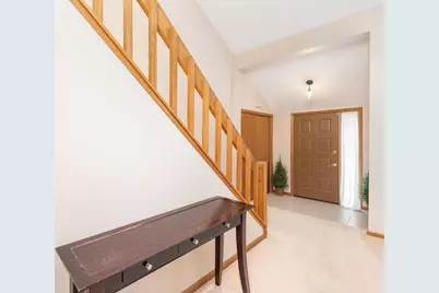 18511 Maple Leaf Drive, Eden Prairie, MN 55346 - Photo 8