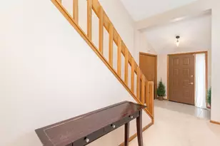 18511 Maple Leaf Dr, Eden Prairie, MN 55346 - Photo 8