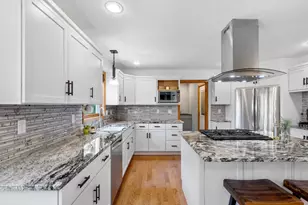 9882 Purgatory Rd, Eden Prairie, MN 55347 - Photo 2