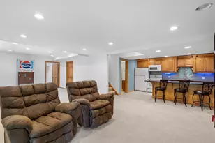 9882 Purgatory Rd, Eden Prairie, MN 55347 - Photo 20
