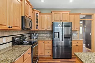 5606 Alexandra Dr, Minnetrista, MN 55364 - Photo 10