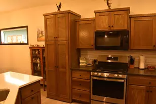 2859 Eastview Ct, Anoka, MN 55303 - Photo 8