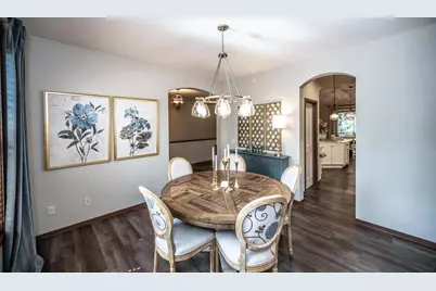 8619 Lake Riley Drive, Chanhassen, MN 55317 - Photo 10