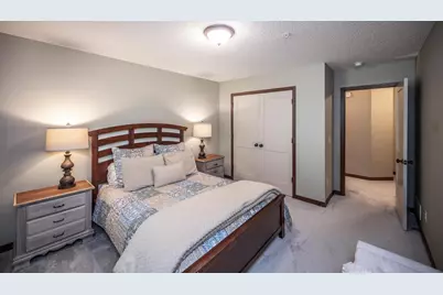 8619 Lake Riley Drive, Chanhassen, MN 55317 - Photo 24