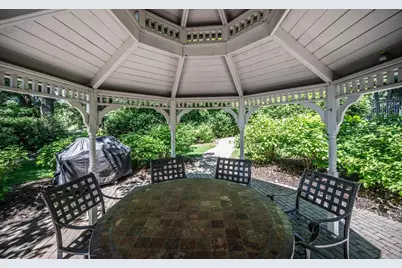 8619 Lake Riley Drive, Chanhassen, MN 55317 - Photo 50
