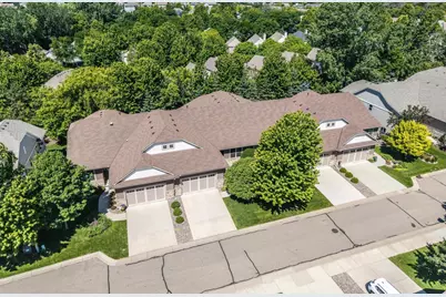 8619 Lake Riley Drive, Chanhassen, MN 55317 - Photo 2