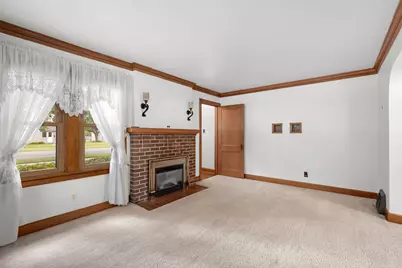1111 5th Avenue NW, Austin, MN 55912 - Photo 12