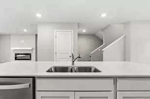 11152 Balsam Pointe Trl, Dayton, MN 55327 - Photo 10