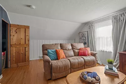 986 Galvin Avenue, West Saint Paul, MN 55118 - Photo 14