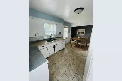636 3rd Avenue S, South Saint Paul, MN 55075 - Photo 2