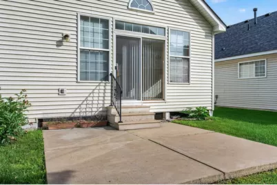 442 Meadowood Lane, Burnsville, MN 55337 - Photo 2