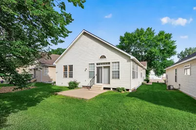 442 Meadowood Lane, Burnsville, MN 55337 - Photo 2