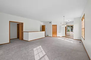 442 Meadowood Ln, Burnsville, MN 55337 - Photo 14