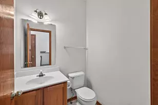 442 Meadowood Ln, Burnsville, MN 55337 - Photo 24